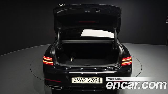 Genesis G80 2021 — photo 20