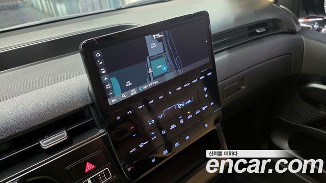 Hyundai Staria 2022 — photo 10