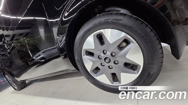 Hyundai Staria 2022 — photo 19