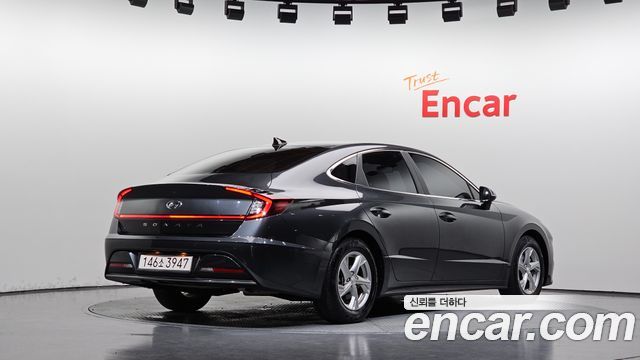 Hyundai Sonata 2022 — photo 2