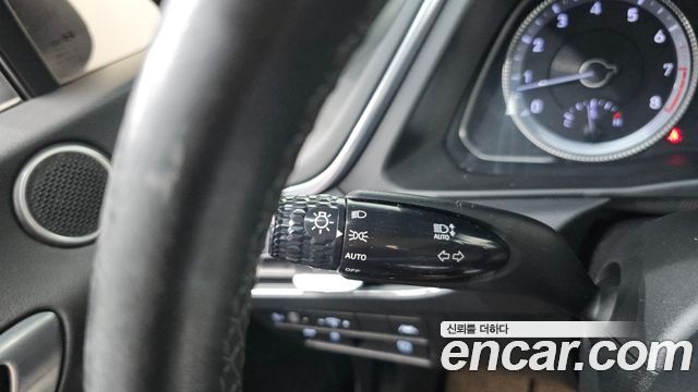 Hyundai Sonata 2022 — photo 15