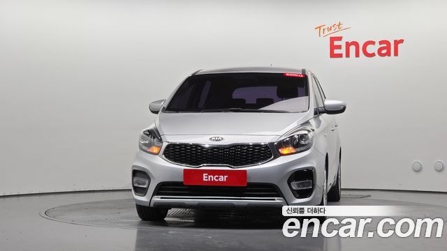 Kia Carens 2018 — photo 3