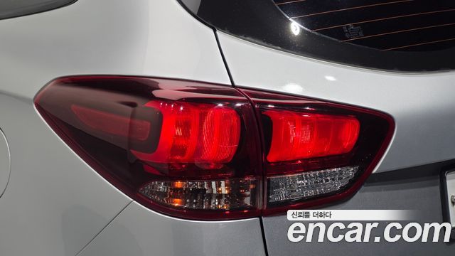 Kia Carens 2018 — photo 9