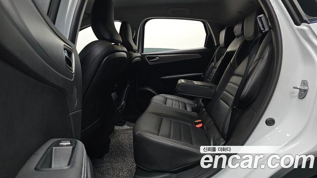 Renault Korea XM3 2023 — photo 17