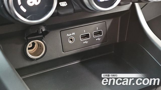 Renault Korea XM3 2023 — photo 29