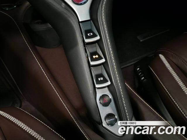 Mclaren 720S 2018 — photo 8