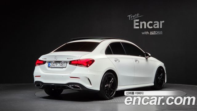 Mercedes-Benz A-Class 2022 — photo 2