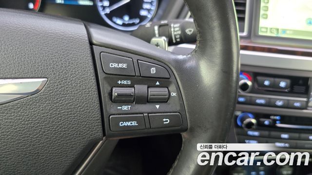 Hyundai Genesis 2016 — photo 24