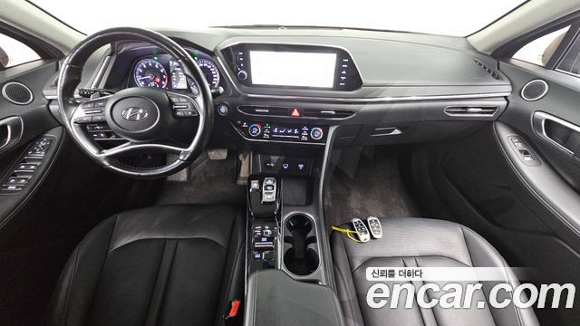 Hyundai Sonata 2023 — photo 10