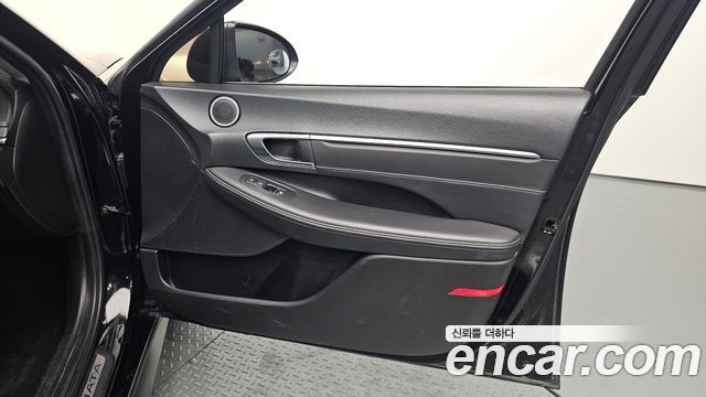 Hyundai Sonata 2023 — photo 14
