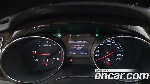 Kia Canival 2019 — photo 11