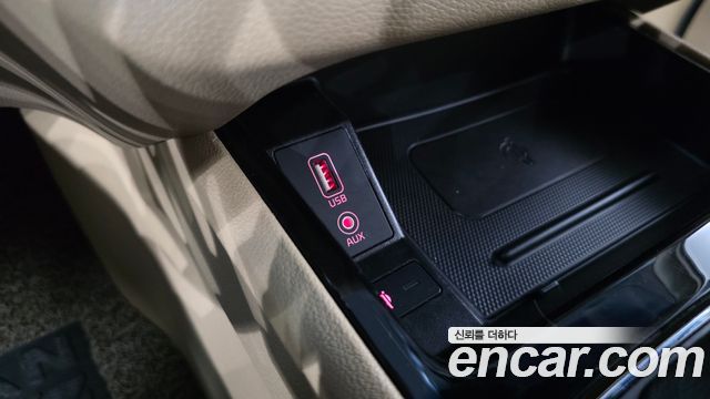 Kia Canival 2019 — photo 18