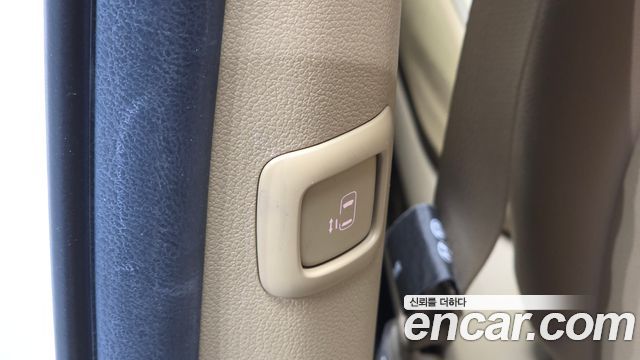 Kia Canival 2019 — photo 25