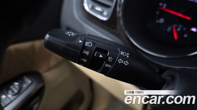 Kia Canival 2019 — photo 30