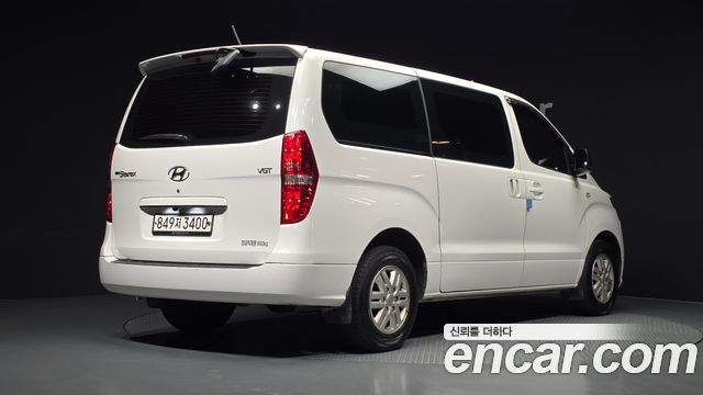 Hyundai Starex 2020 — photo 2