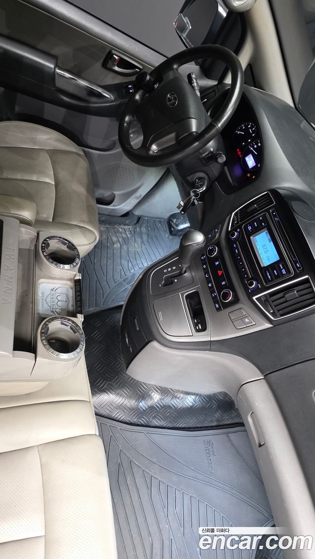 Hyundai Starex 2020 — photo 7