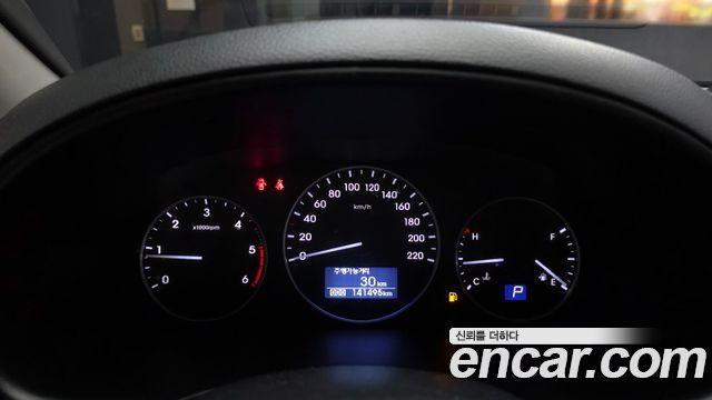 Hyundai Starex 2020 — photo 8