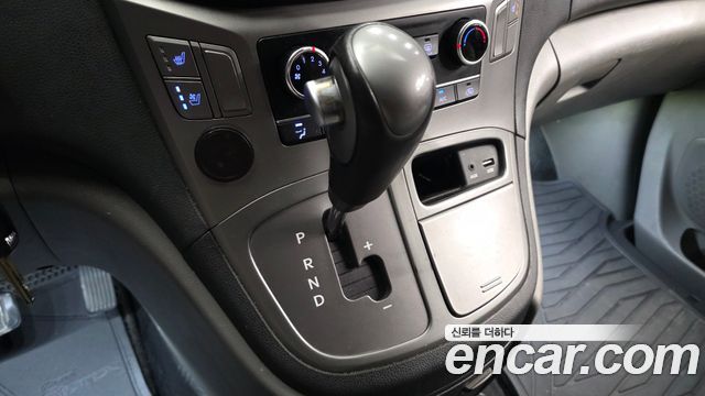 Hyundai Starex 2020 — photo 9
