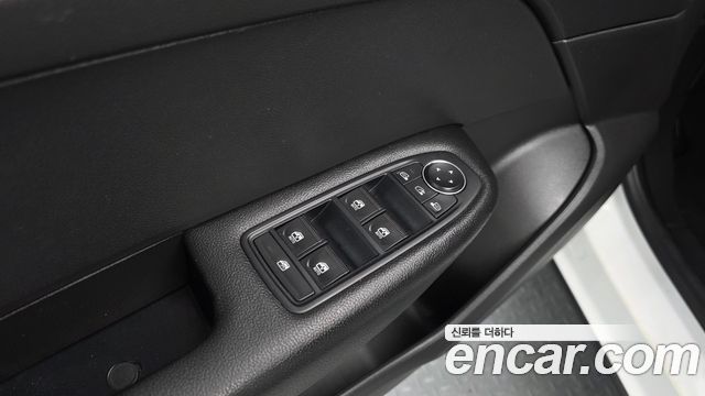 Renault Korea XM3 2023 — photo 23