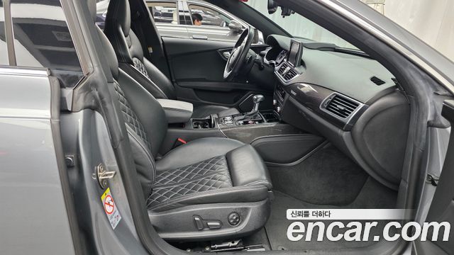 Audi S7 2014 — photo 11