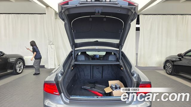 Audi S7 2014 — photo 20