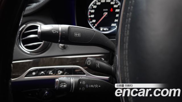 Mercedes-Benz S-Class 2015 — photo 18