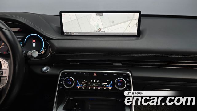Genesis GV80 2020 — photo 13