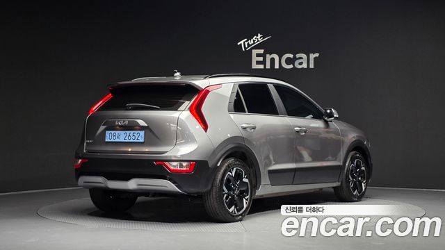 Kia Niro 2024 — photo 2