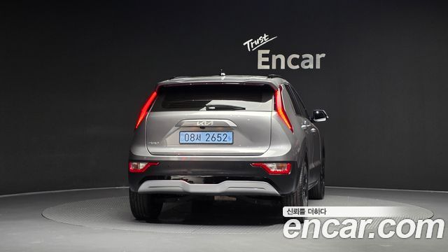 Kia Niro 2024 — photo 4