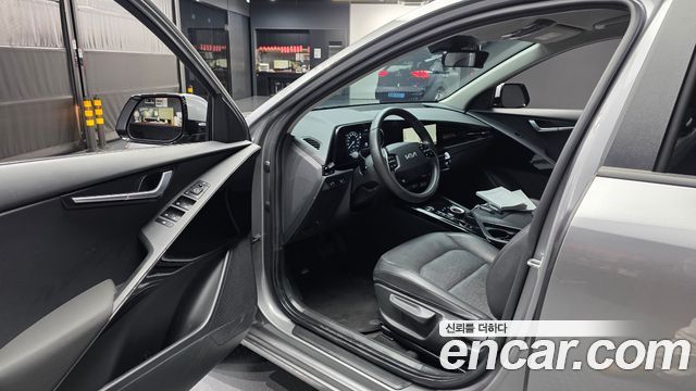Kia Niro 2024 — photo 13