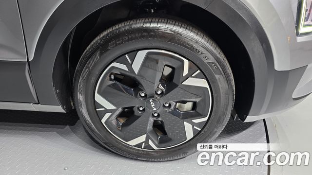 Kia Niro 2024 — photo 7