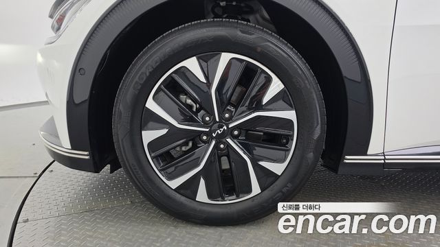 Kia EV6 2022 — photo 5
