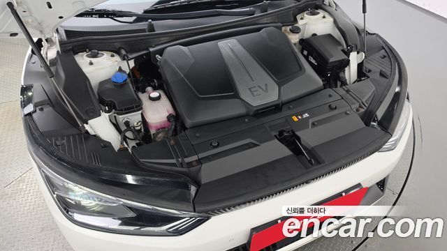 Kia EV6 2022 — photo 6