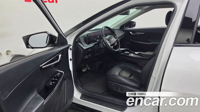 Kia EV6 2022 — photo 13