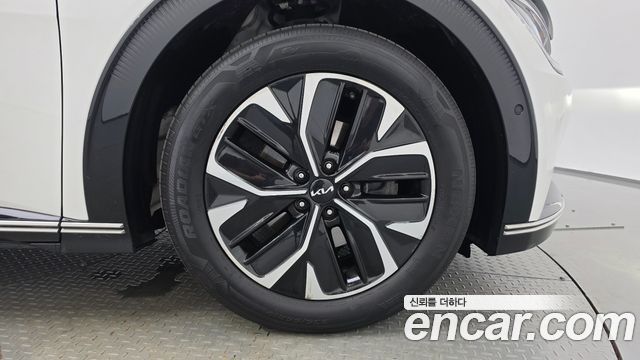 Kia EV6 2022 — photo 7