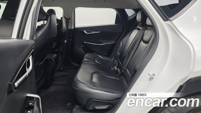 Kia EV6 2022 — photo 16