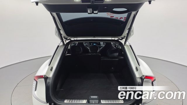 Kia EV6 2022 — photo 27