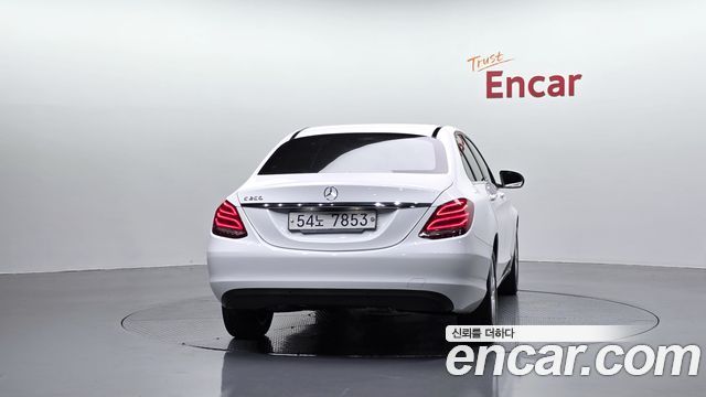 Mercedes-Benz C-Class 2016 — photo 4