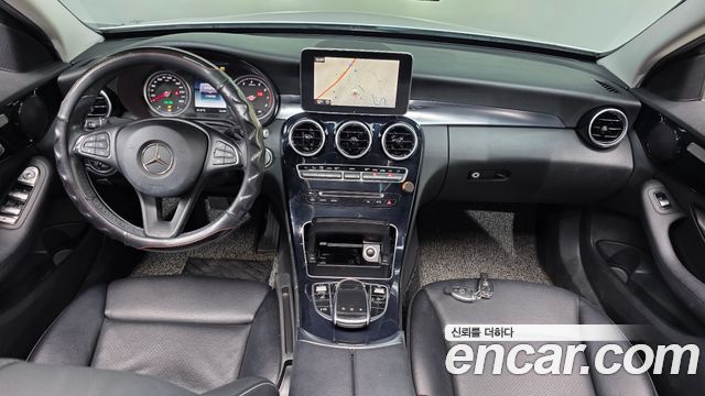 Mercedes-Benz C-Class 2016 — photo 10