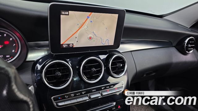 Mercedes-Benz C-Class 2016 — photo 20