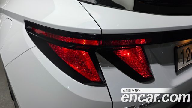 Hyundai Tucson 2023 — photo 9