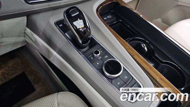Cadillac Escalade 2021 — photo 12