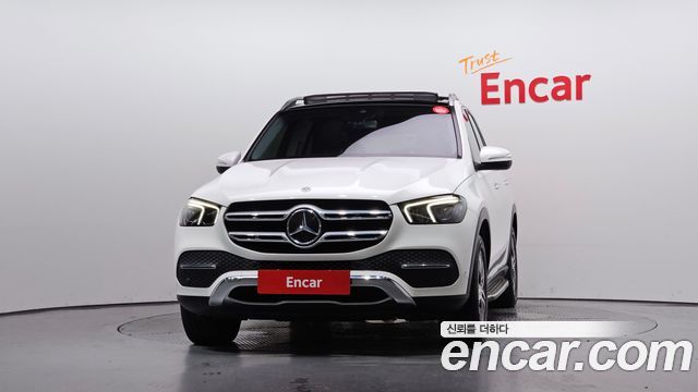Mercedes-Benz GLE-Class 2020 — photo 3