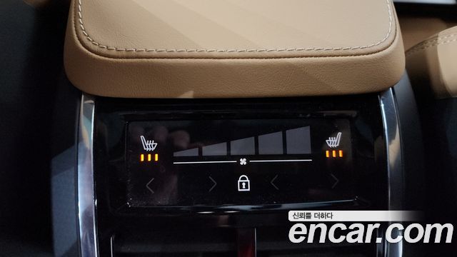 Volvo V90 2023 — photo 18