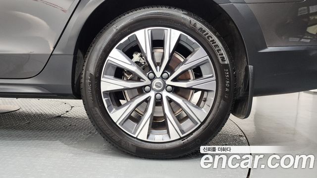 Volvo V90 2023 — photo 7