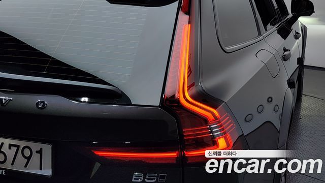 Volvo V90 2023 — photo 9