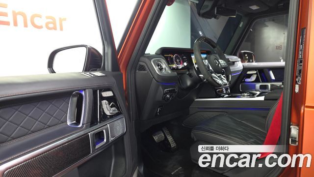 Mercedes-Benz G-Class 2022 — photo 13