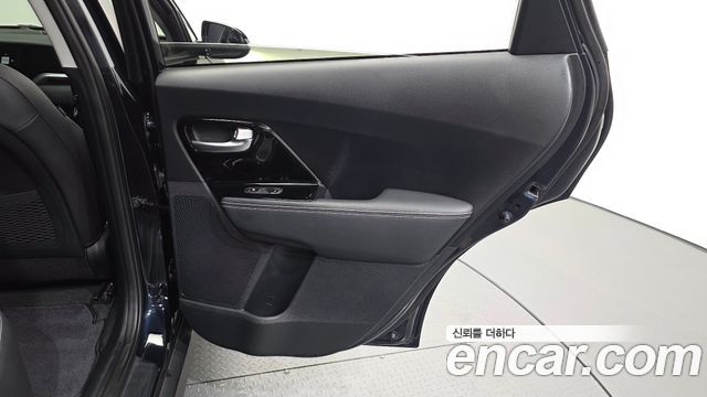 Kia Niro 2022 — photo 15