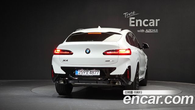 BMW X4 2025 — photo 4