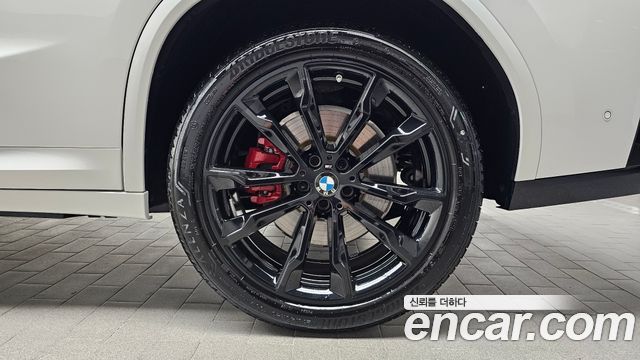 BMW X4 2025 — photo 7